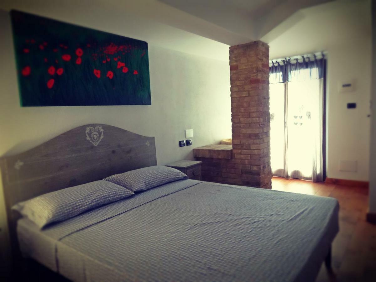 Bed and Breakfast Casale Del Sole Cepagatti Экстерьер фото